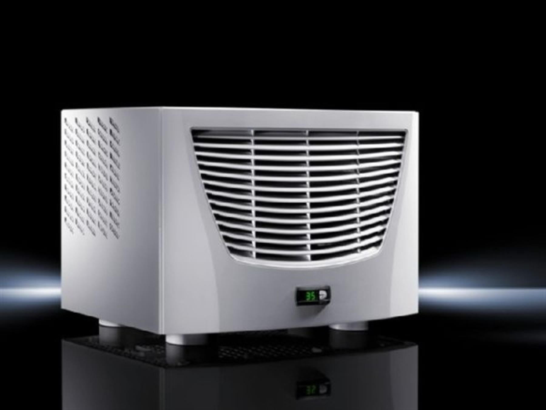 Rittal 3385500 Toptherm Blue-E Roof-Mounted Cooling Unit Total Cooling Output 0.50 - 4.00 Kw 400V 2 - 50-Hz/60-Hz Roof-Mounted